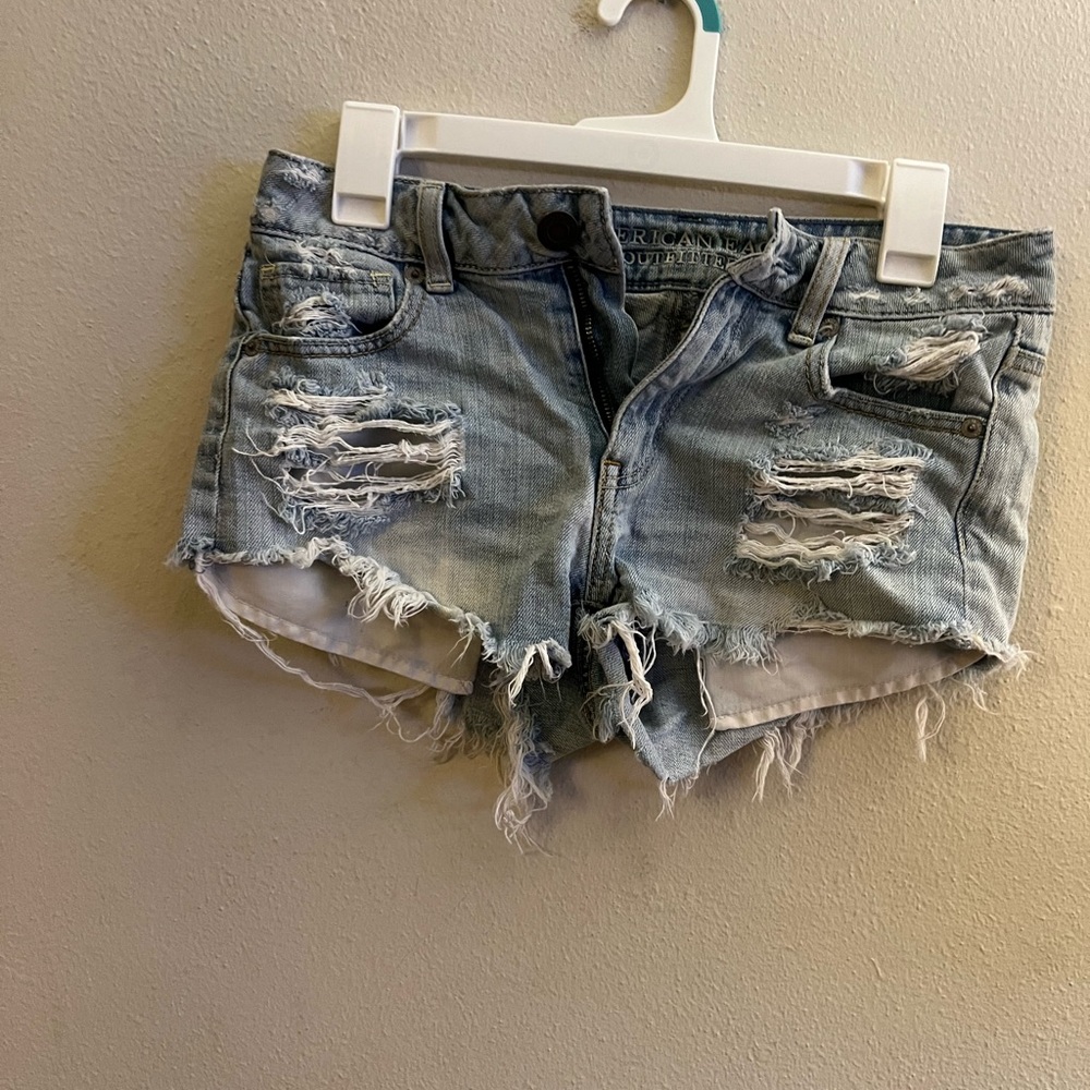 American Eagle Outfitters Blue Jean Shorts Distressed Style
